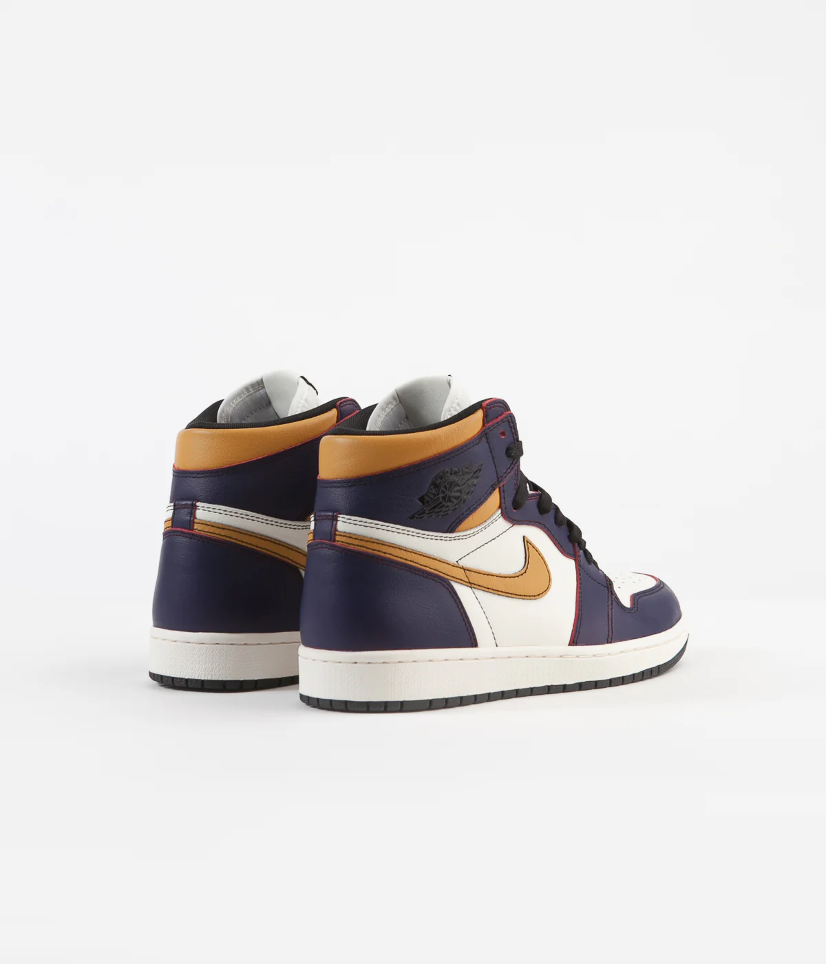 Nike SB Air Jordan 1 OG Defiant Shoes - Court Purple / Black - Sail - University Gold - Image 4