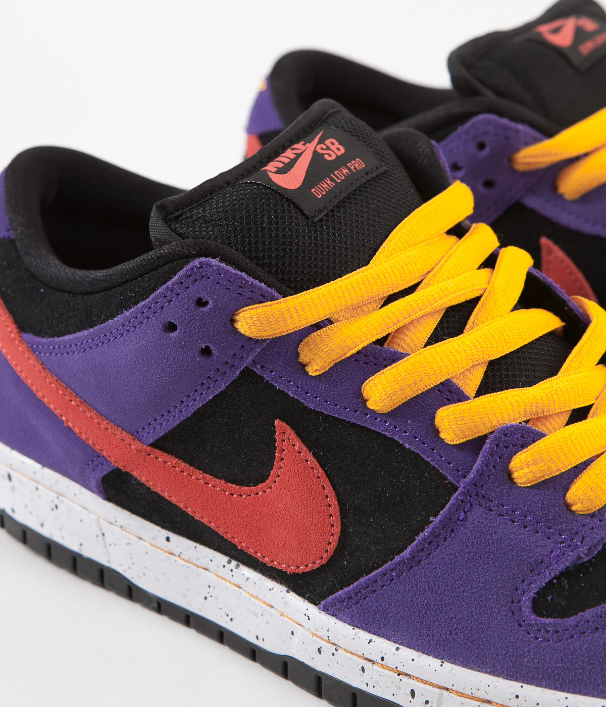Nike SB Dunk Low Pro 'ACG Terra' Shoes - Black / Sunburst - Varsity Purple - Taxi - Image 3