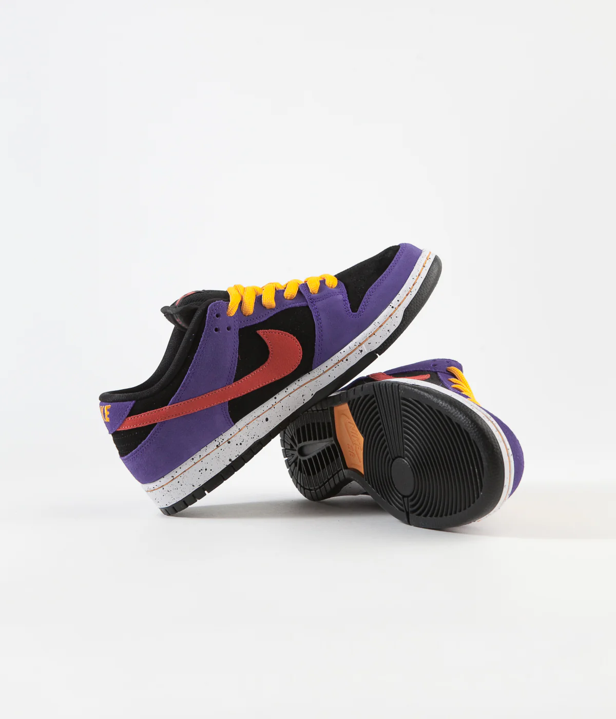 Nike SB Dunk Low Pro 'ACG Terra' Shoes - Black / Sunburst - Varsity Purple - Taxi - Image 5