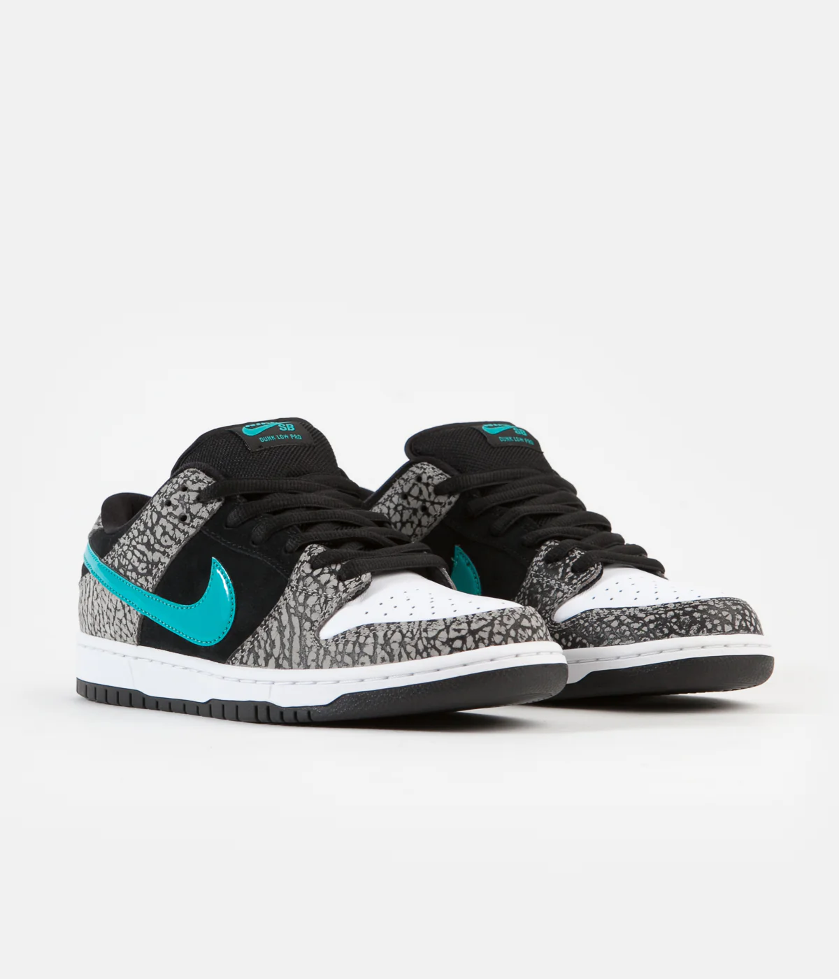 Nike SB Dunk Low Pro 'Elephant' Shoes - Medium Grey / Clear Jade - Black - White - Image 2
