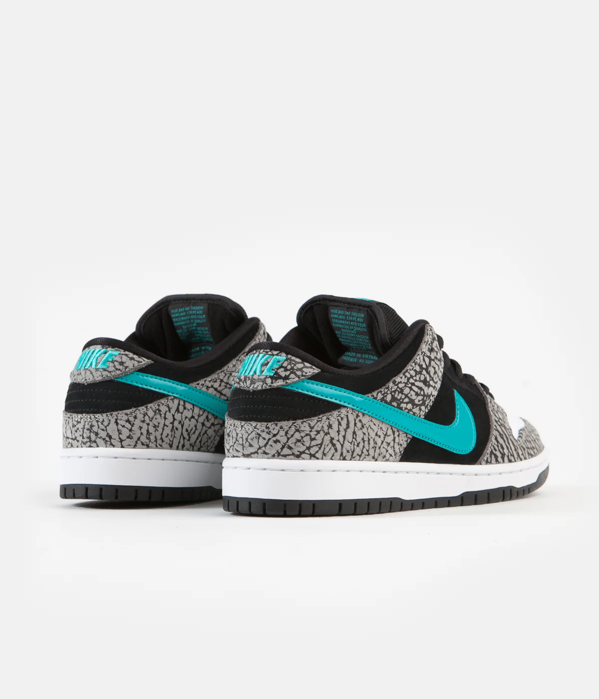 Nike SB Dunk Low Pro 'Elephant' Shoes - Medium Grey / Clear Jade - Black - White - Image 4