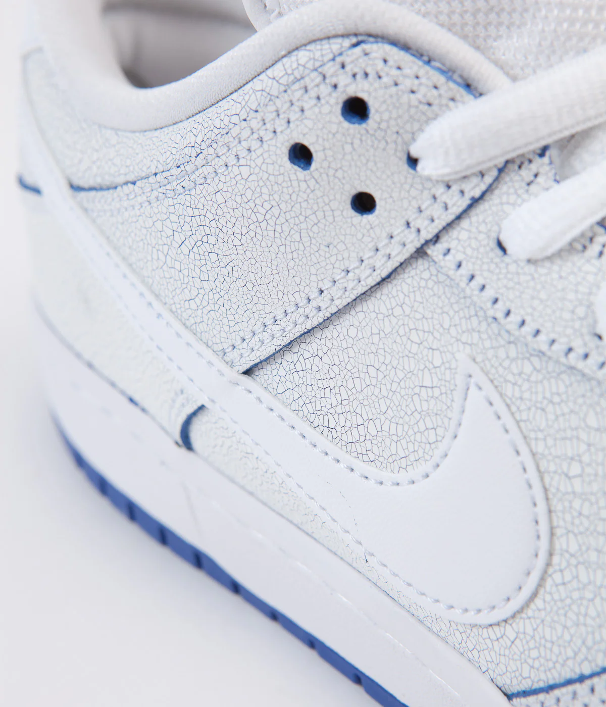 Nike SB Dunk Low Pro Premium Shoes - White / White - Game Royal - Image 4