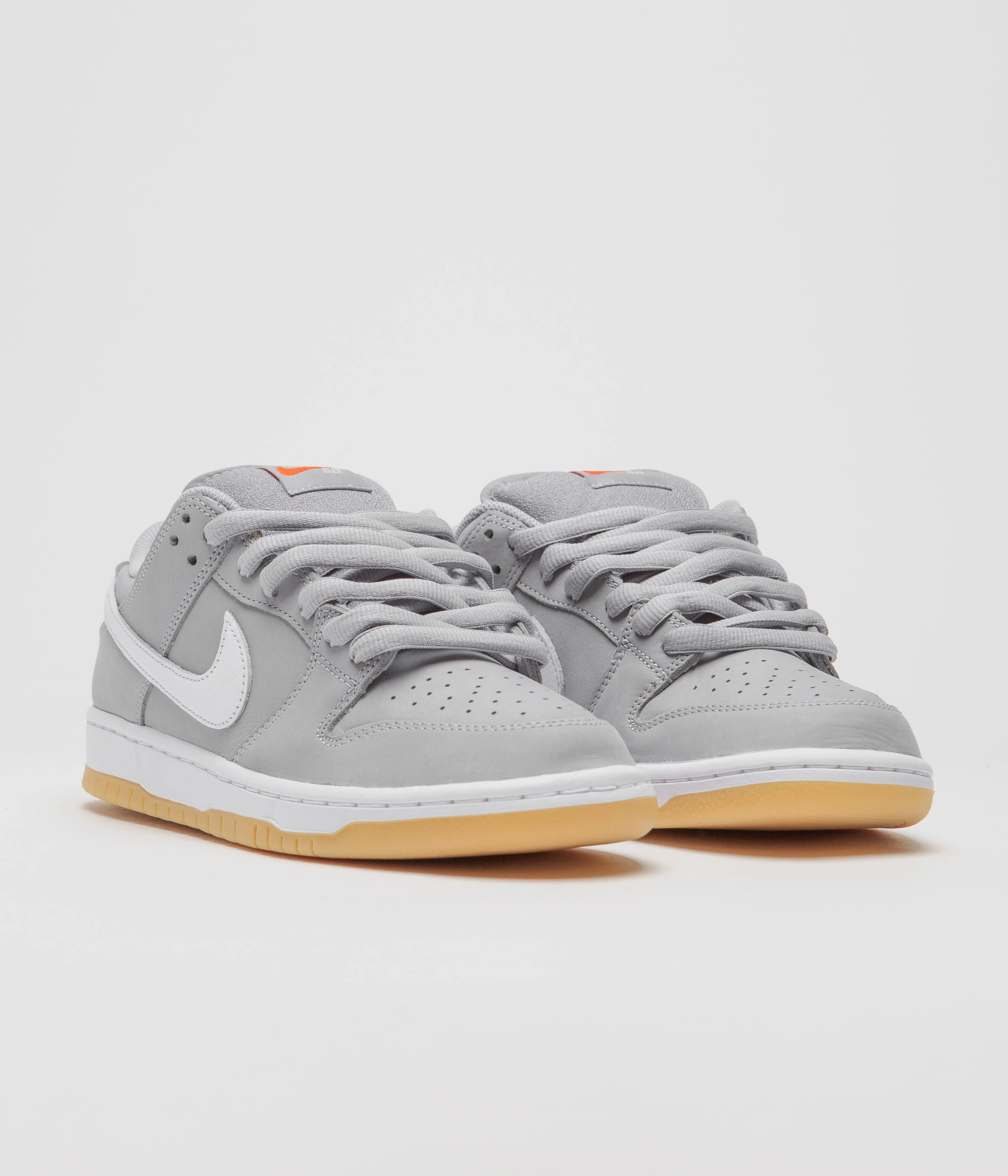 Nike SB Orange Label Dunk Low Pro Shoes - Wolf Grey / White - Wolf Grey - Image 2