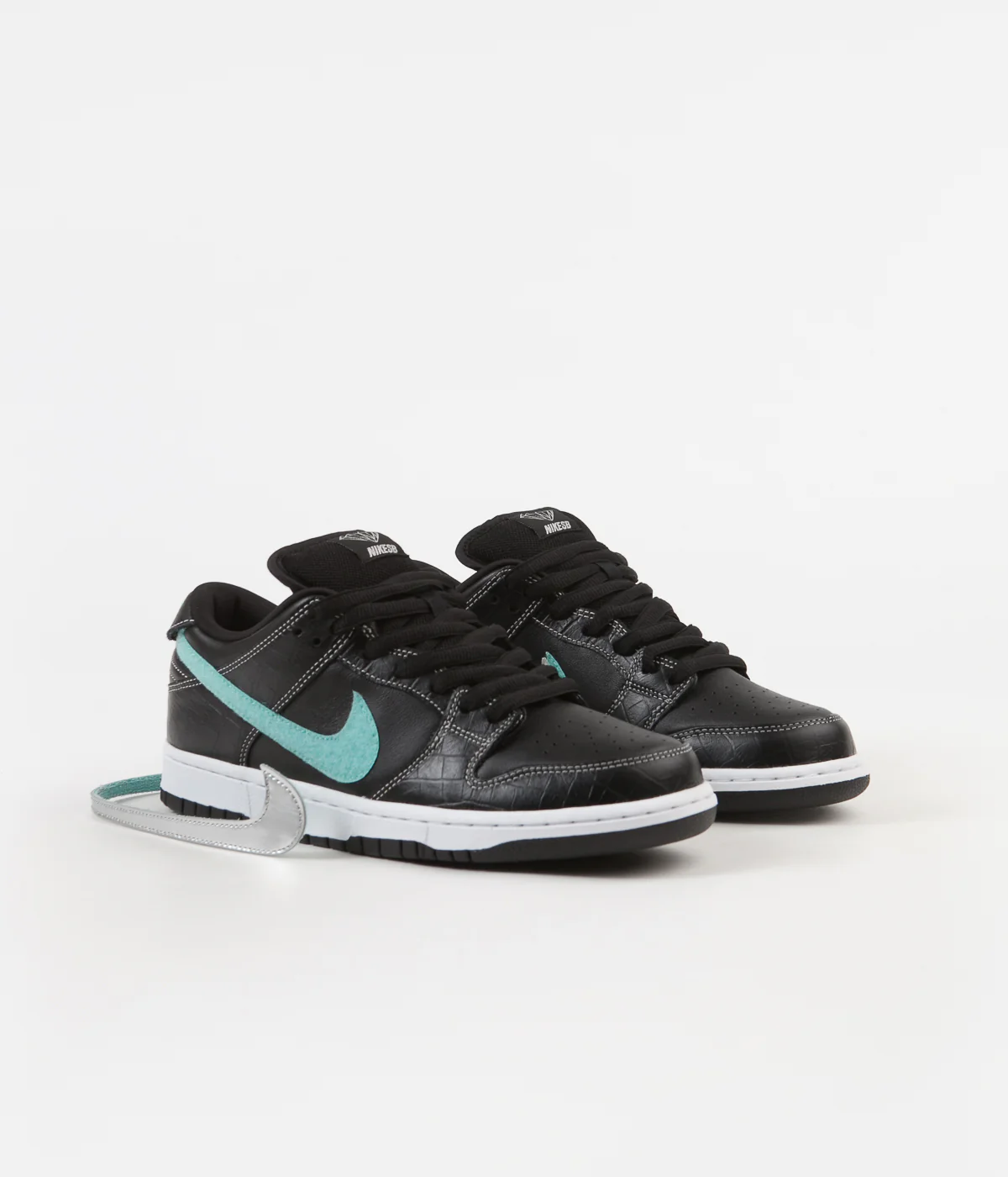 Nike SB x Diamond Dunk Low Pro OG Shoes - Black / Chrome - Black - Tropical Twist - Image 5