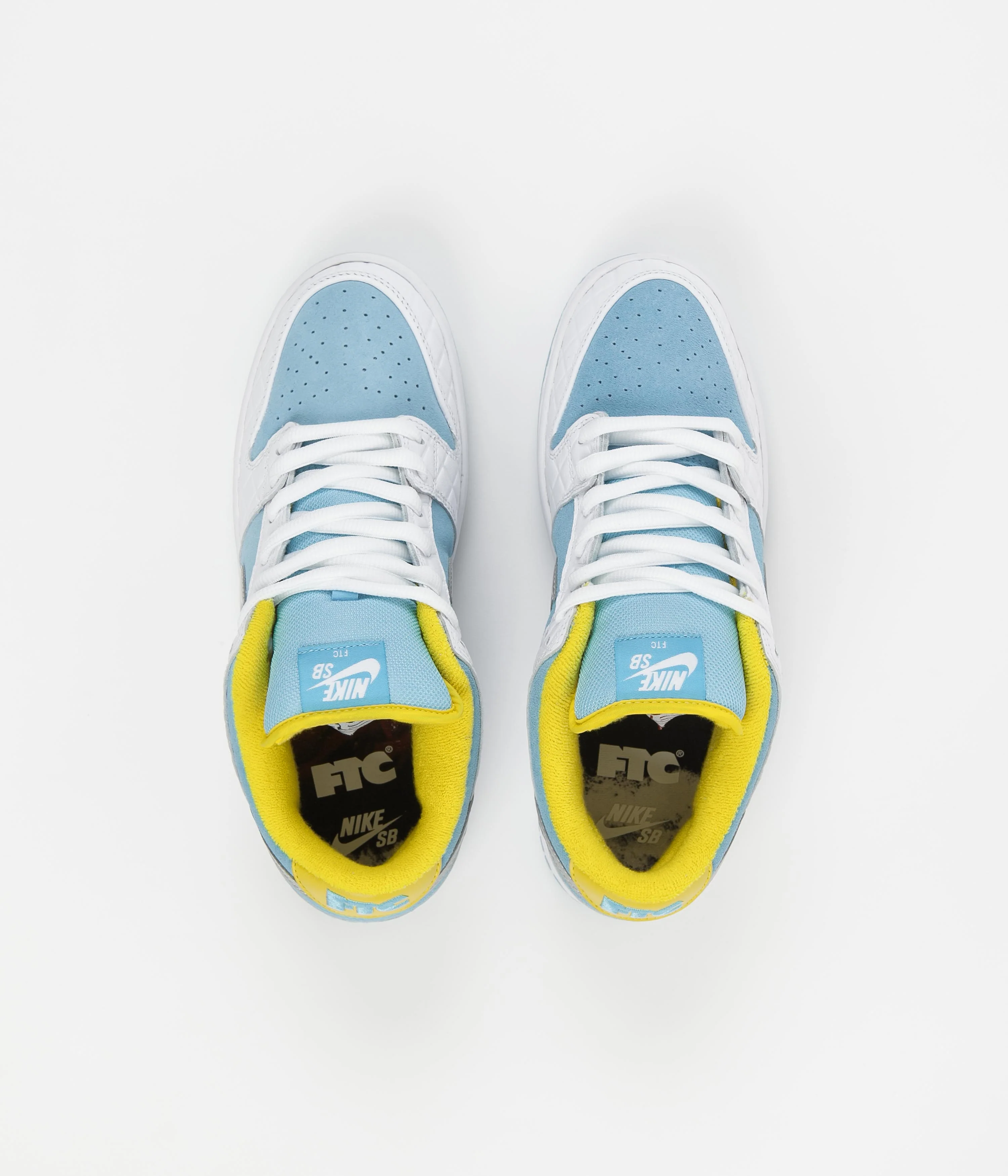 Nike SB x FTC Dunk Low Pro Shoes - Lagoon Pulse / Metallic Silver - Image 8