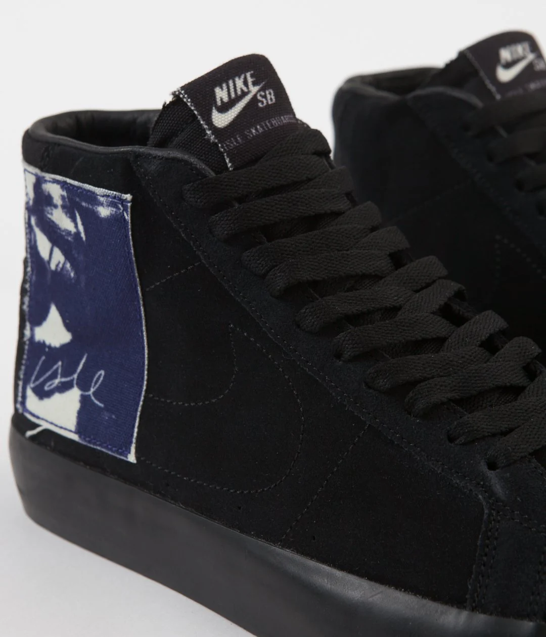 Nike SB x Isle Blazer Mid Shoes - Black / Black - Sail - Blue Void - Image 3