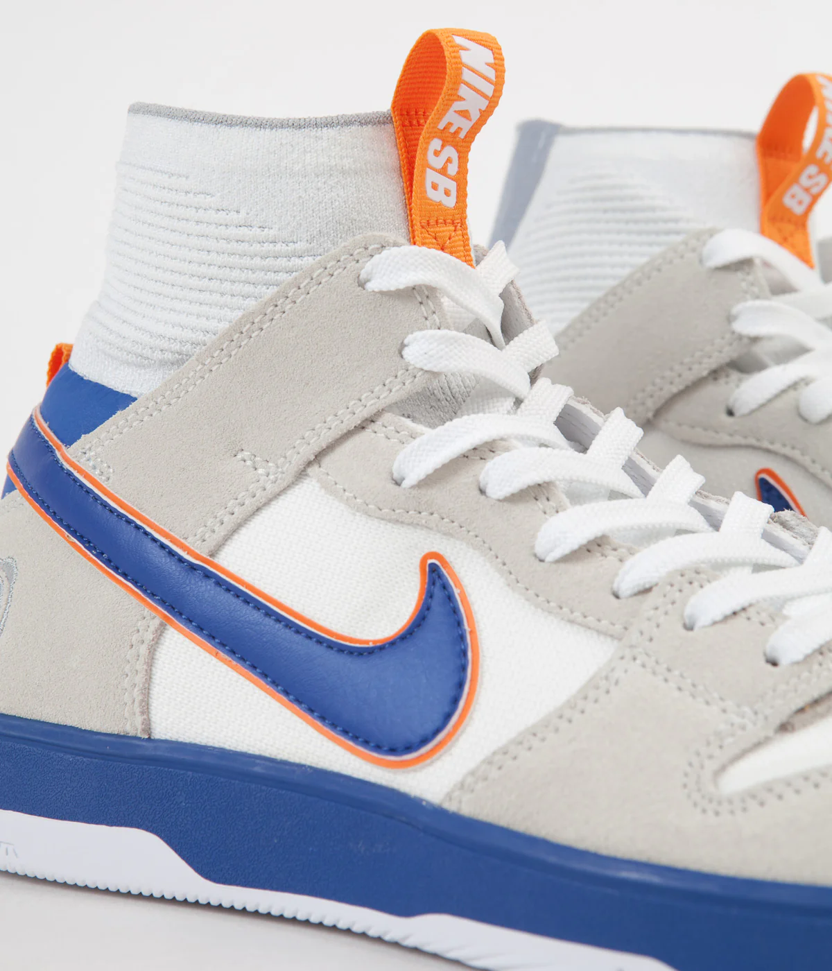 Nike SB x Medicom Dunk High Elite QS Shoes - White / College Blue - White - Gold Post - Image 4
