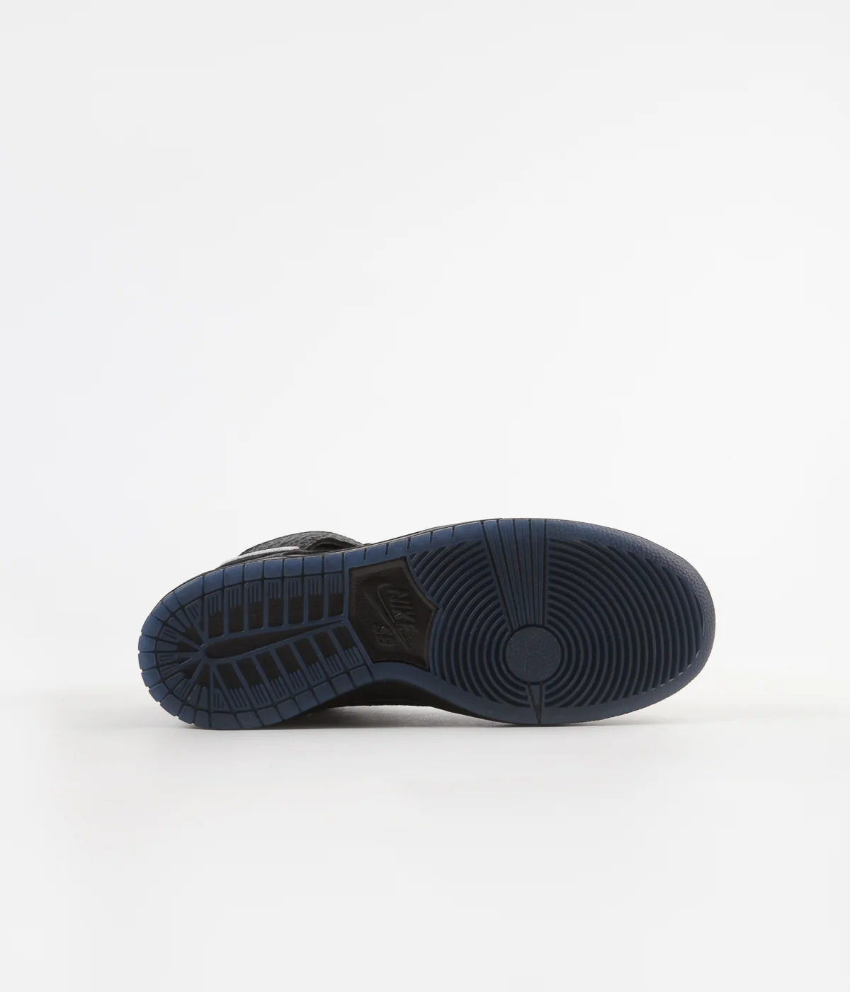Nike SB x NBA Dunk High Pro 'Black Sheep' Shoes - Black / Black - Dark Grey - Metallic Silver - Image 8