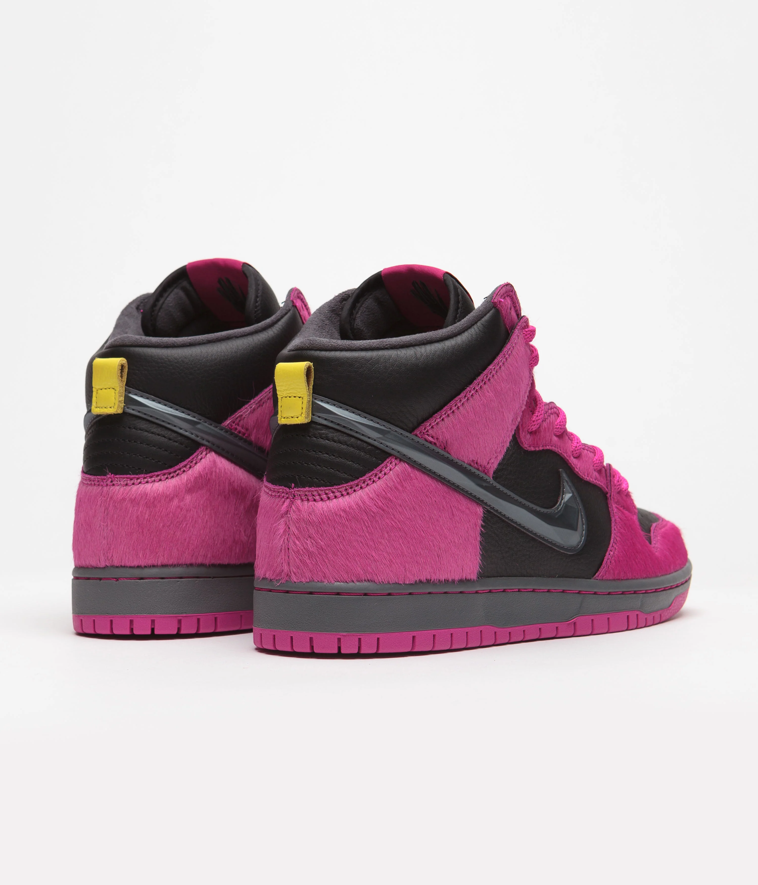Nike SB x Run The Jewels Dunk High Shoes - Active Pink / Black - Metallic Gold - Image 4