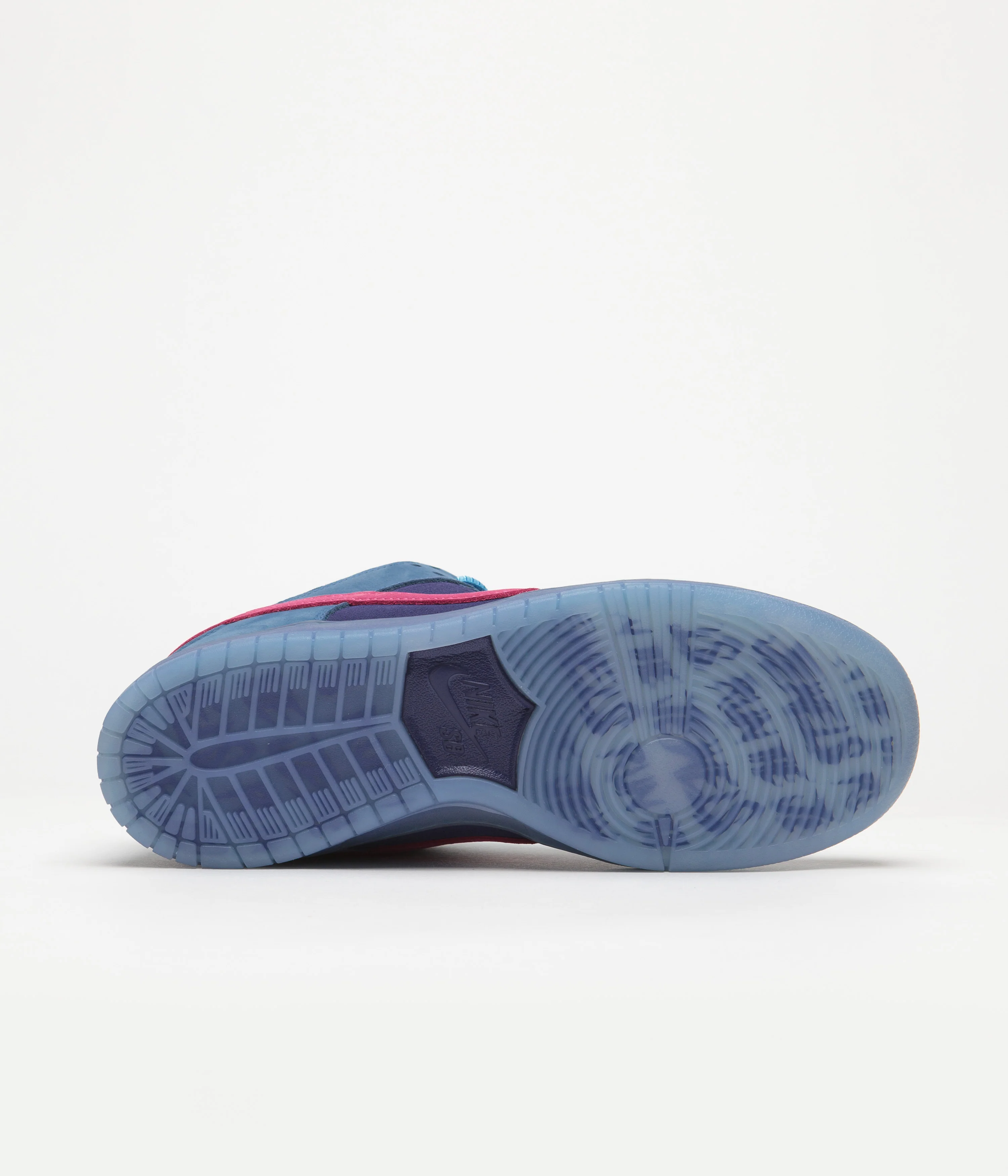 Nike SB x Run The Jewels Dunk Low Shoes - Deep Royal Blue / Active Pink - Blue Chill - Image 6